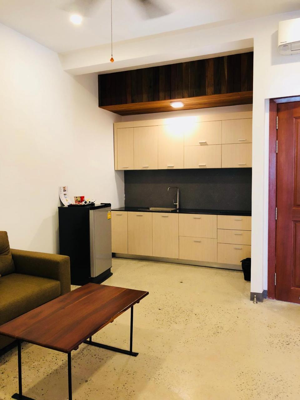 Phimean Home Suite Siem Reap Luaran gambar